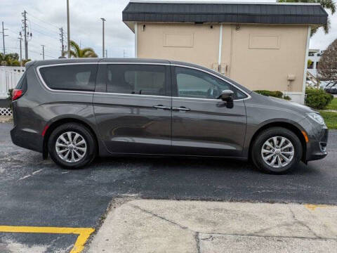 2018 Chrysler Pacifica Touring Plus