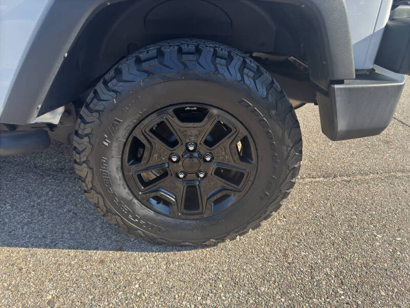 2017 Jeep Wrangler Willys Wheeler