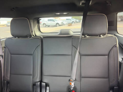 2024 GMC Yukon XL SLT