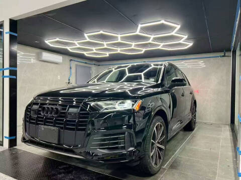 2022 Audi Q7 quattro Premium Plus 55 TFSI