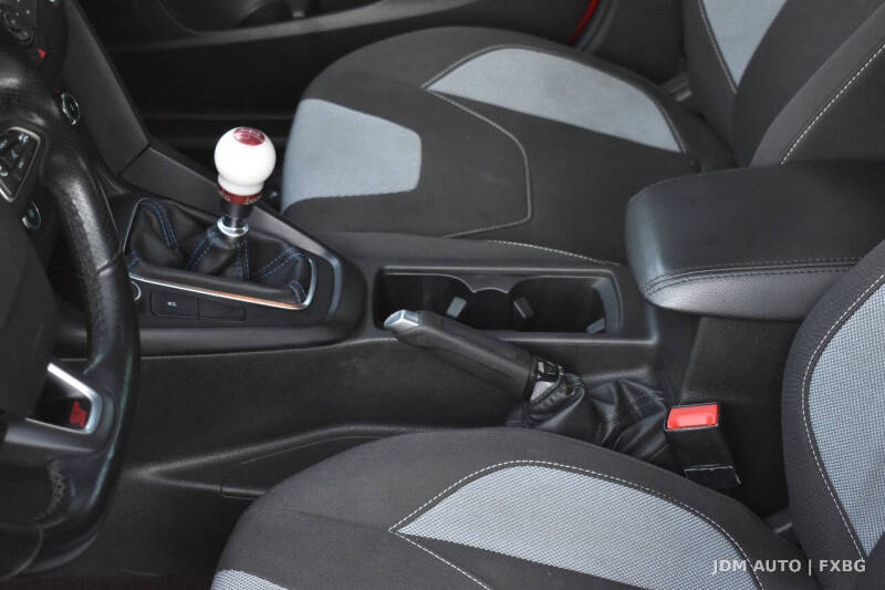 2017 Ford Focus ST