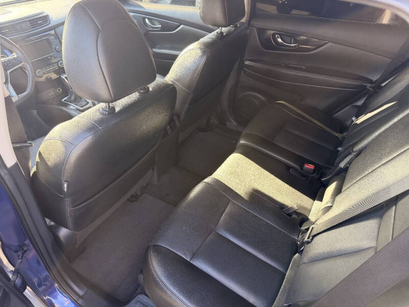 2020 Nissan Rogue SL