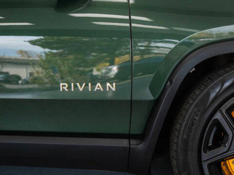 2022 Rivian R1T Adventure