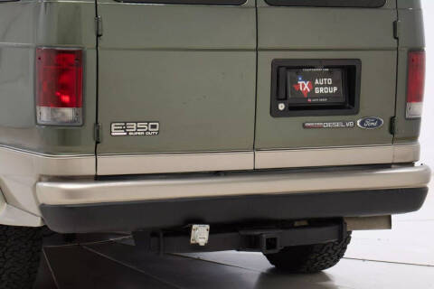 2002 Ford E-Series E-350 SD XLT