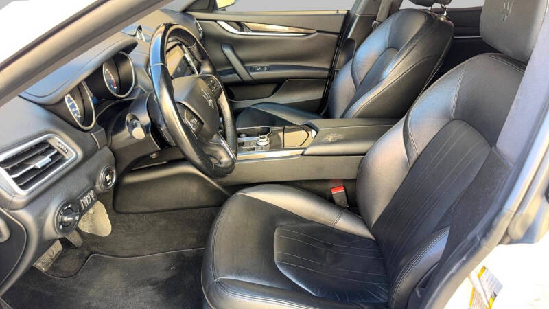 2017 Maserati Ghibli