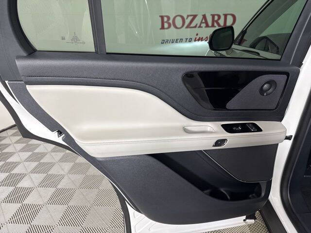 2025 Lincoln Aviator Premiere