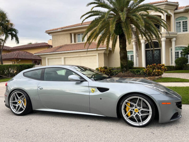 2015 Ferrari FF Base's photo
