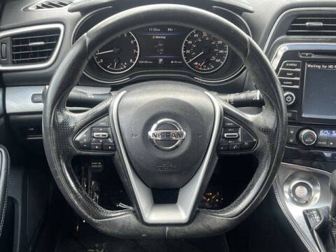 2017 Nissan Maxima