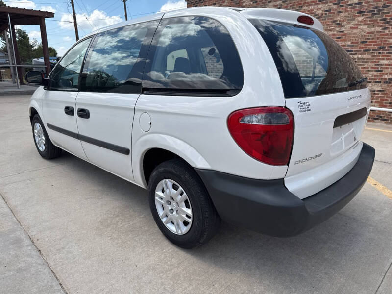 2005 Dodge Caravan SE