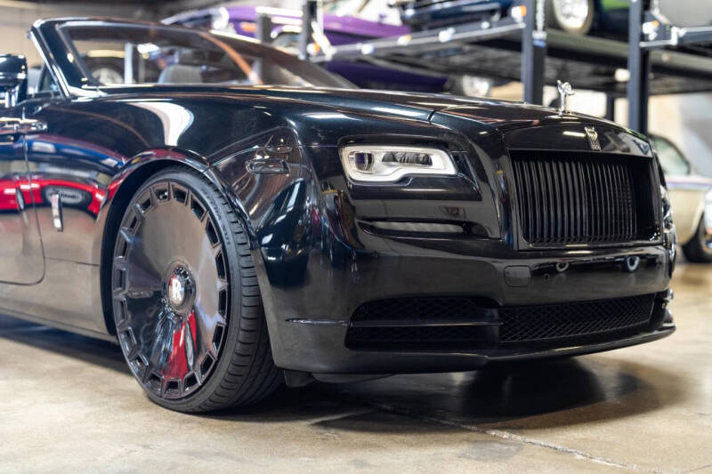 2020 Rolls-Royce Black Badge Dawn