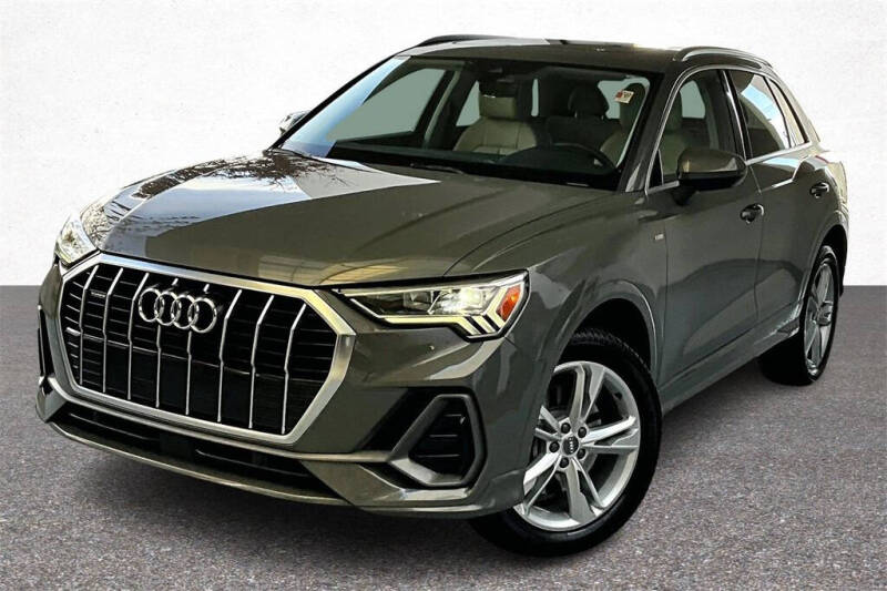 2020 Audi Q3 quattro S line Prem Plus 45 TFSI
