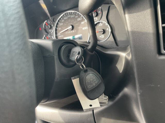 2025 Chevrolet Express 3500