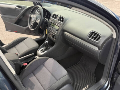 2014 Volkswagen Golf 2.5L PZEV