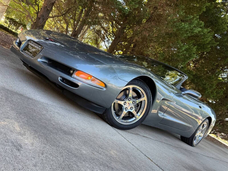 2004 Chevrolet Corvette