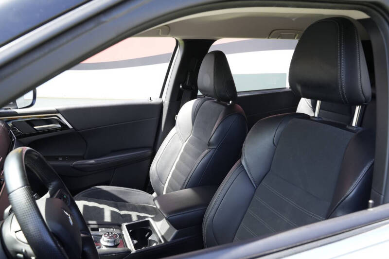 2024 Mitsubishi Outlander