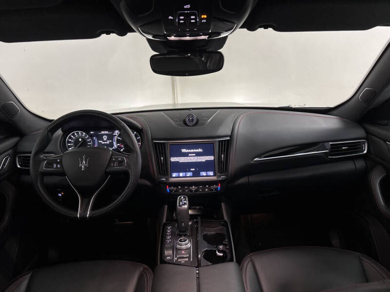 2022 Maserati Levante Modena