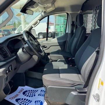 2025 Ford Transit