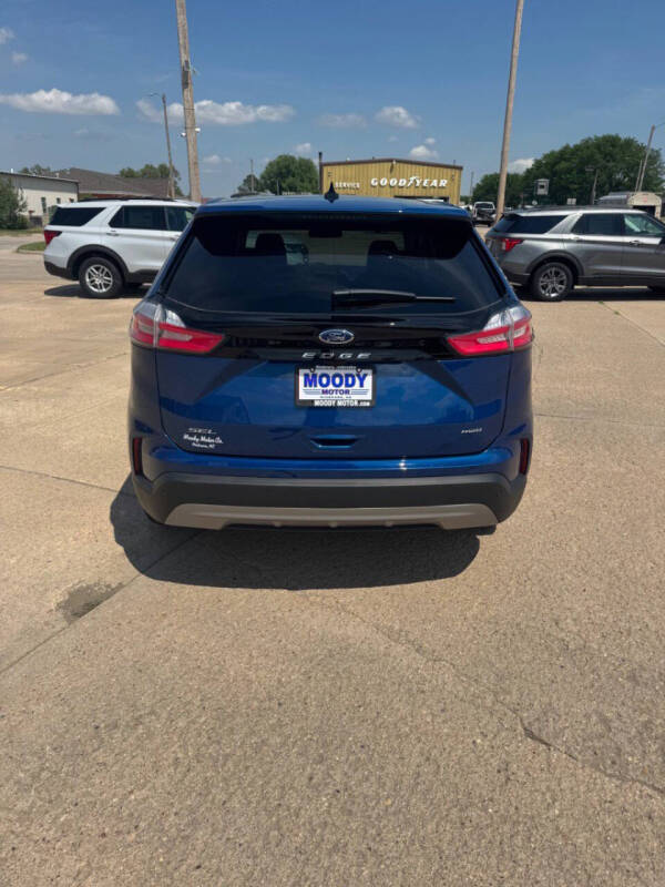 2023 Ford Edge