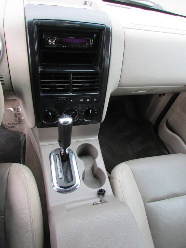 2006 Ford Explorer XLT