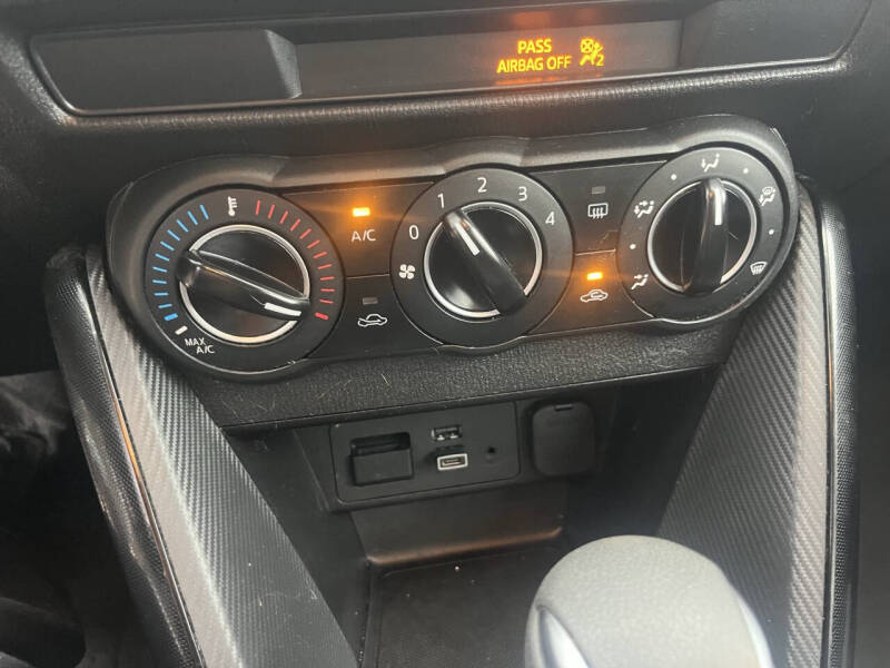 2017 Toyota Yaris iA