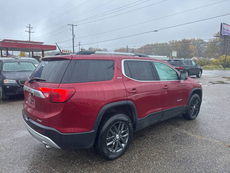 2019 GMC Acadia SLT-1