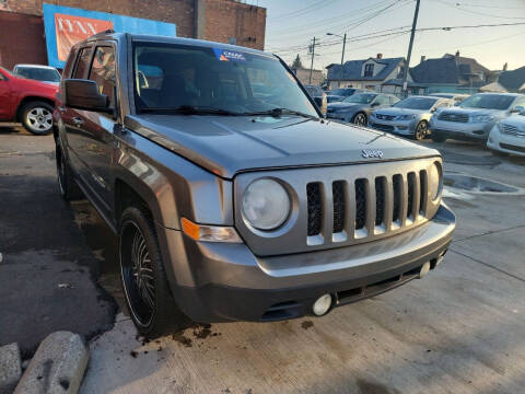 2012 Jeep Patriot for sale at The Bengal Auto Sales LLC in Hamtramck MI