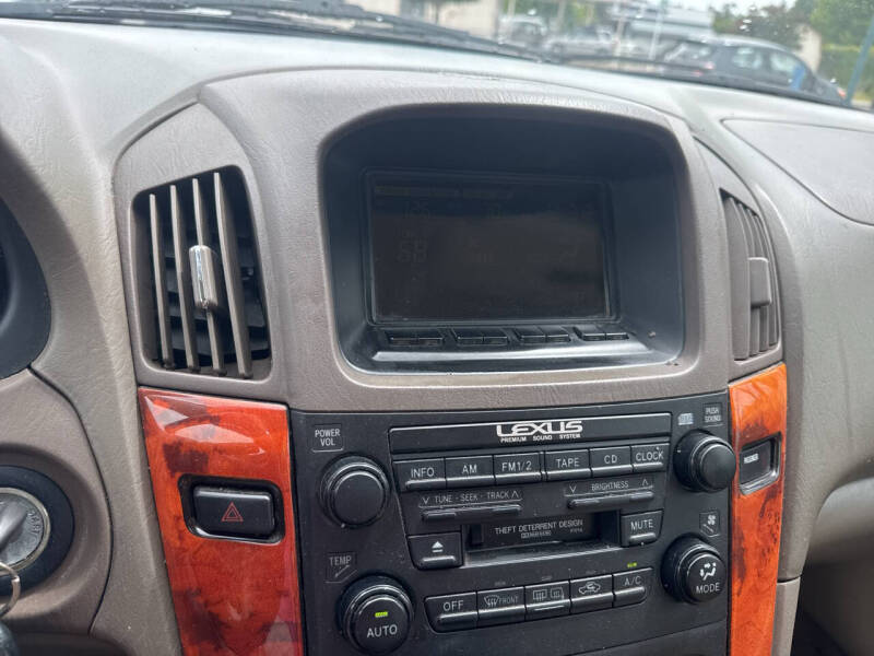 2003 Lexus RX 300