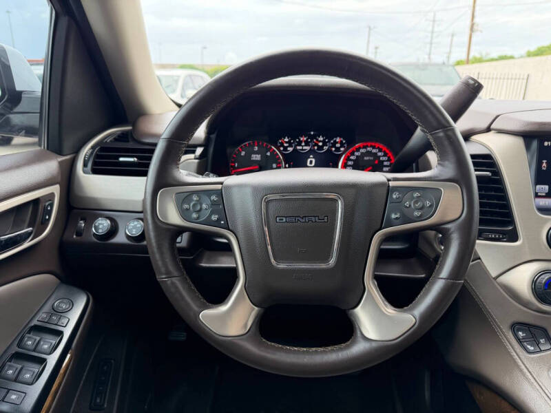 2016 GMC Yukon Denali