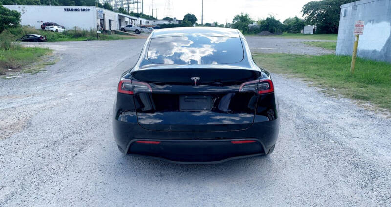 2021 Tesla Model Y Standard Range