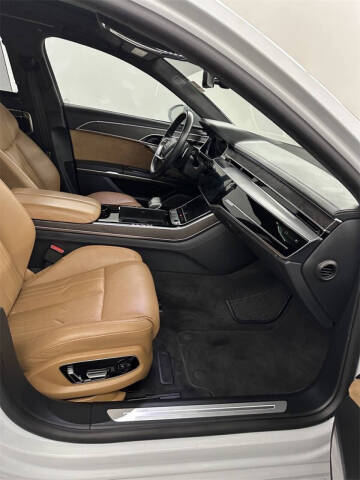 2021 Audi A8 L quattro 60 TFSI