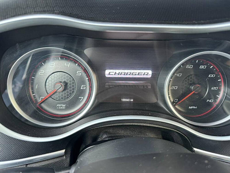 2016 Dodge Charger SXT