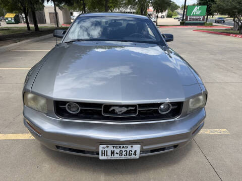 2008 Ford Mustang V6 Deluxe