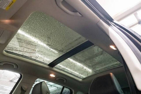 2017 Volkswagen Tiguan 2.0T SEL 4Motion