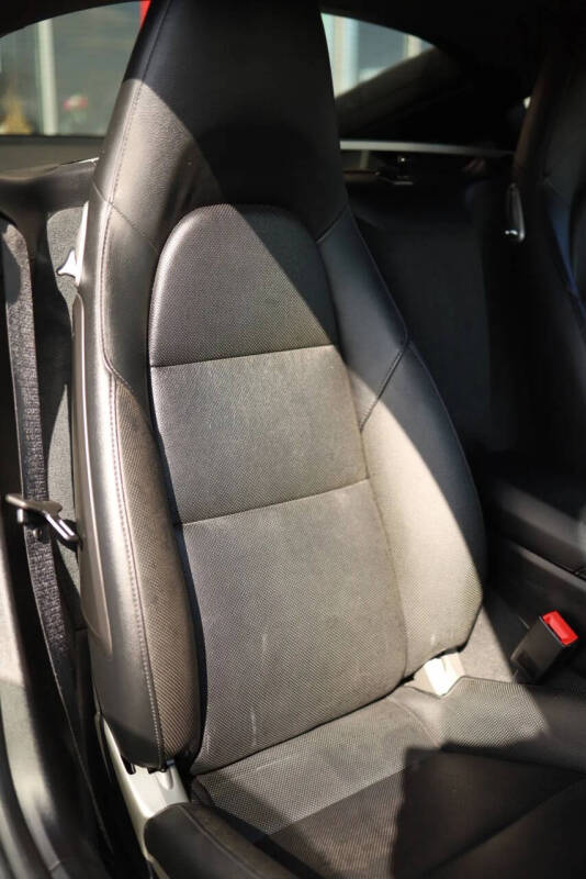 2019 Porsche 718 Cayman