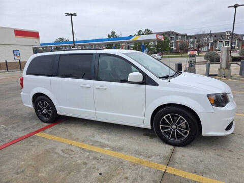 2018 Dodge Grand Caravan for sale at Essence Autos in Spring TX