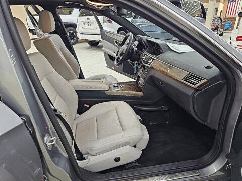 2010 Mercedes-Benz E-Class