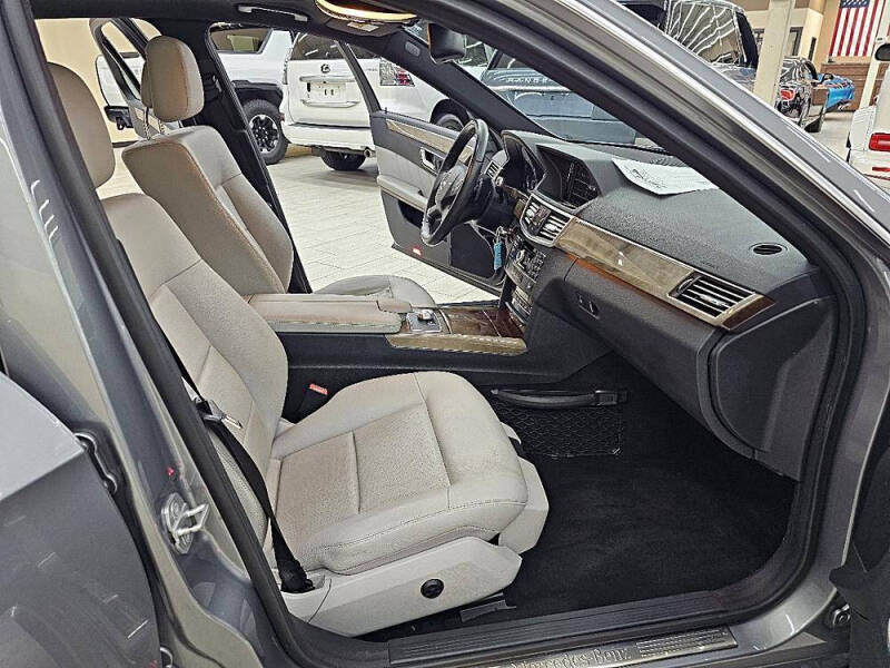 2010 Mercedes-Benz E-Class