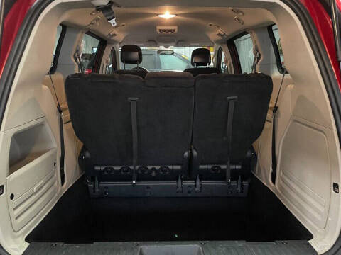 2013 Dodge Grand Caravan American Value Package
