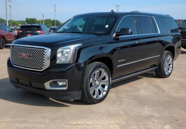 2016 GMC Yukon XL for sale at ORCHARD LAKE AUTO SALES INC in Farmington Hills, MI