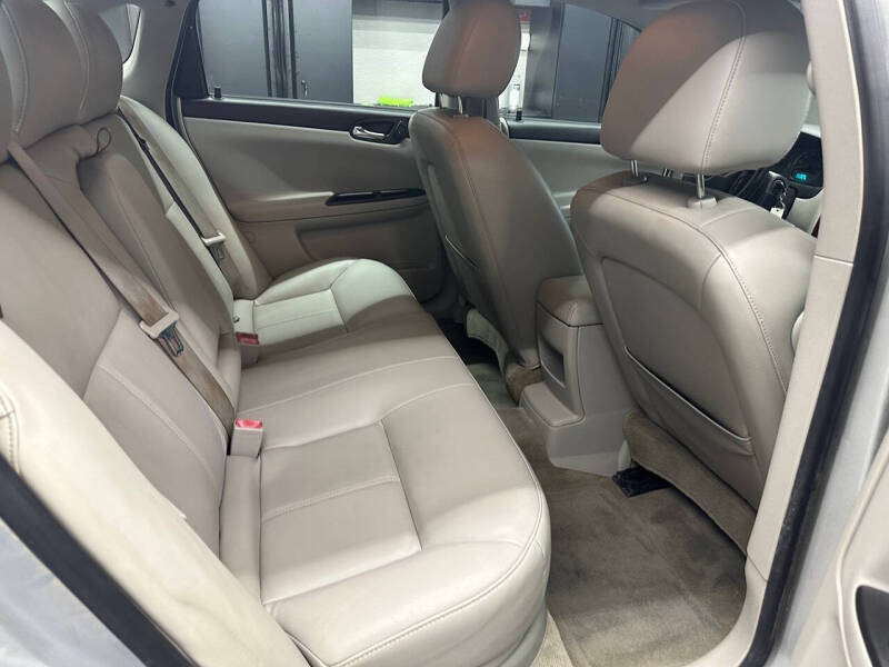 2011 Chevrolet Impala LT