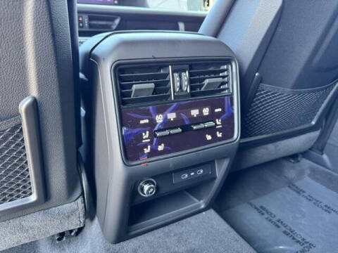 2026 Porsche Cayenne E-Hybrid Coupe