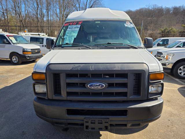 2012 Ford E-Series E-350 SD