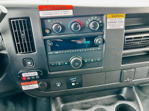 2017 Chevrolet Express LS 3500