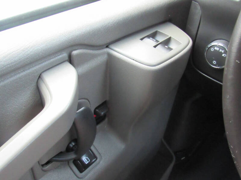 2016 Chevrolet Express LS 2500