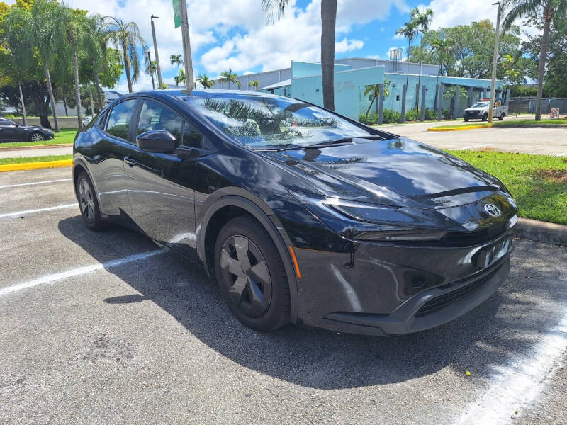 2024 Toyota Prius LE