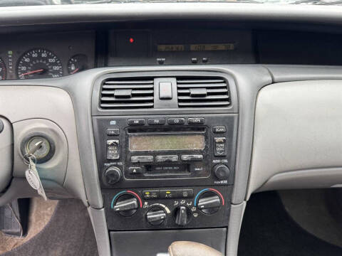 2003 Toyota Avalon XL