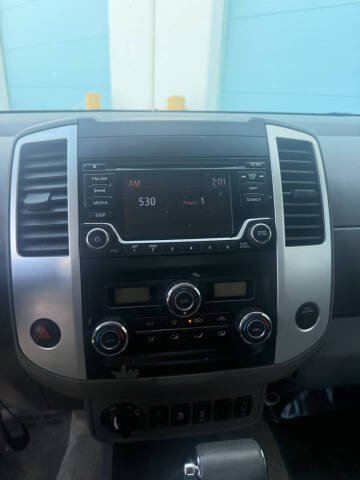 2016 Nissan Frontier SV