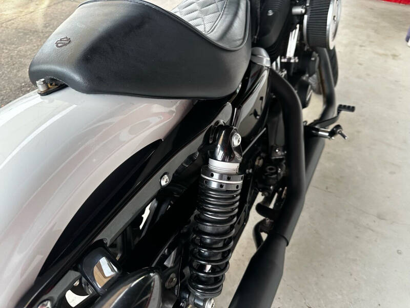 2021 Harley-Davidson XL1200