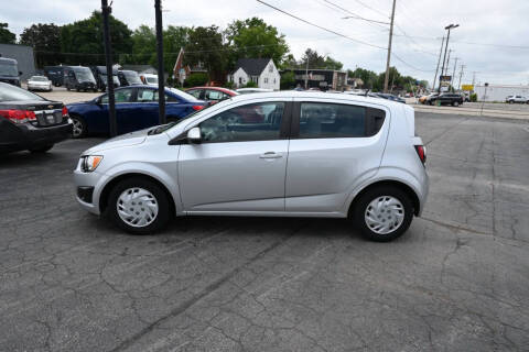 2013 Chevrolet Sonic LS Auto