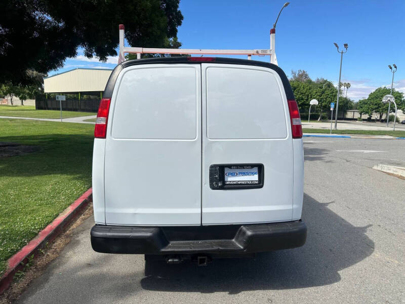 2018 Chevrolet Express 2500